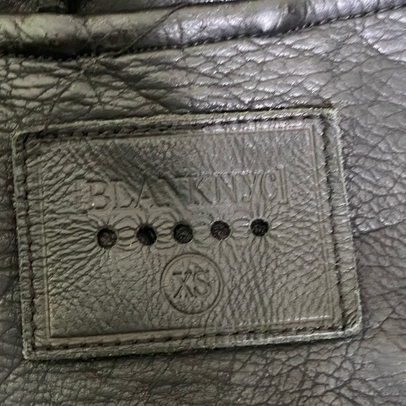 Blank NYC Vegan Moto Jacket Looks New Size XS Gold Tone Hardware Retail $125 - Picture 12 of 14